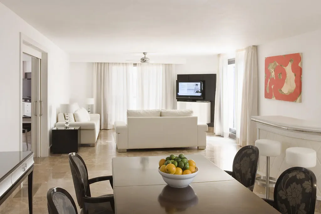 *****  The Beloved Hotel (Adults Only) Cancun Mexico